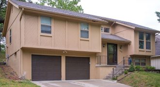 Homes for Sale in Kansas City, MO 64152 | 7608 NW 70th Street