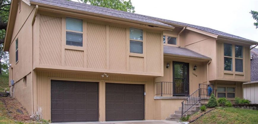 Homes for Sale in Kansas City, MO 64152 | 7608 NW 70th Street