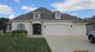 Homes for Sale in Kansas City, MO 64151 | 7031 N London Avenue