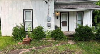 Homes for Sale in Liberty, MO 64068 | 211  Suddarth Street