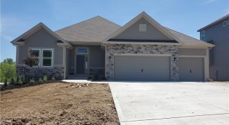 Homes for Sale in Kansas City, MO 64156 | 7015 NE 103rd Street