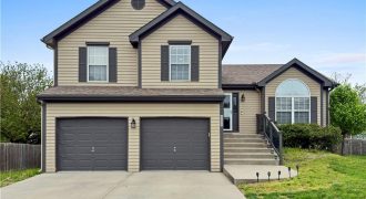 Homes for Sale in Kansas City, MO 64155 | 11235 N Summit Street