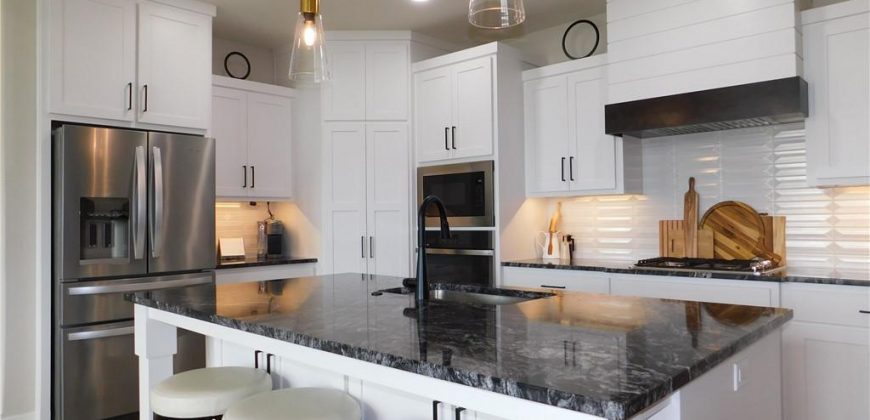 Homes for Sale in Kansas City, MO 64155 | 1300 NW 107th Terrace