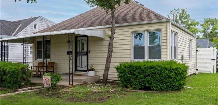 Homes for Sale in North Kansas City, MO 64116 | 831 E 25th Avenue