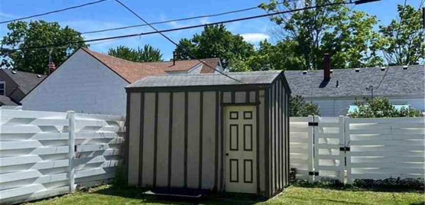 Homes for Sale in North Kansas City, MO 64116 | 831 E 25th Avenue