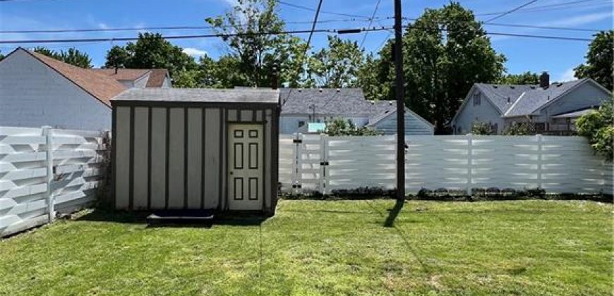 Homes for Sale in North Kansas City, MO 64116 | 831 E 25th Avenue