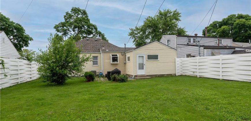 Homes for Sale in North Kansas City, MO 64116 | 831 E 25th Avenue