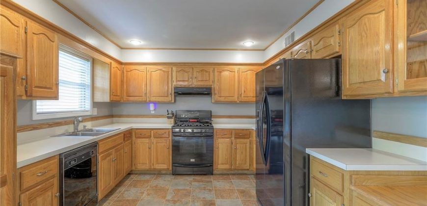 Homes for Sale in Kansas City, MO 64151 | 5805 N Belton Avenue