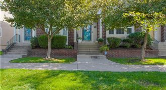 Homes for Sale in Kansas City, MO 64116 | 2905  Gentry Park