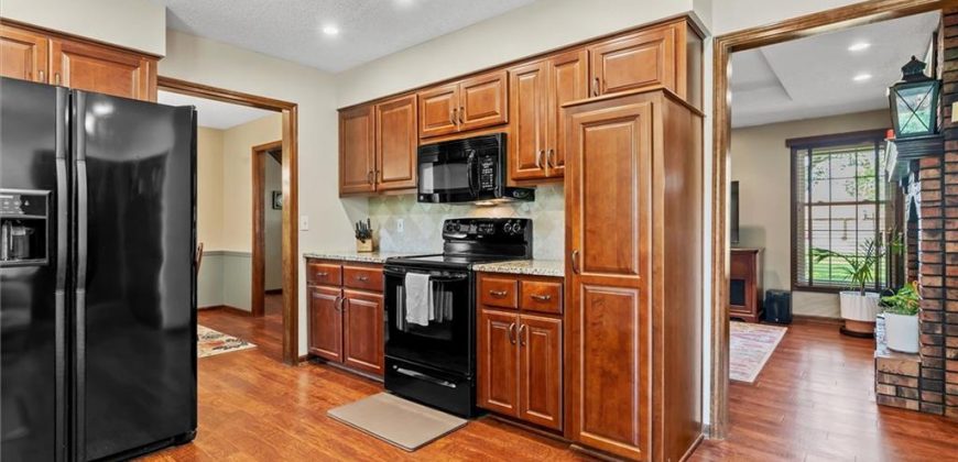 Homes for Sale in Kearney, MO 64060 | 15017  Woodcliffe Circle
