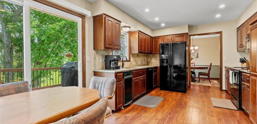 Homes for Sale in Kearney, MO 64060 | 15017  Woodcliffe Circle