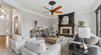 Homes for Sale in Kansas City, MO 64116 | 4507 N Mulberry Drive