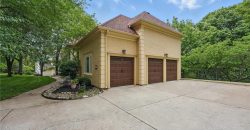 Homes for Sale in Kansas City, MO 64116 | 4507 N Mulberry Drive