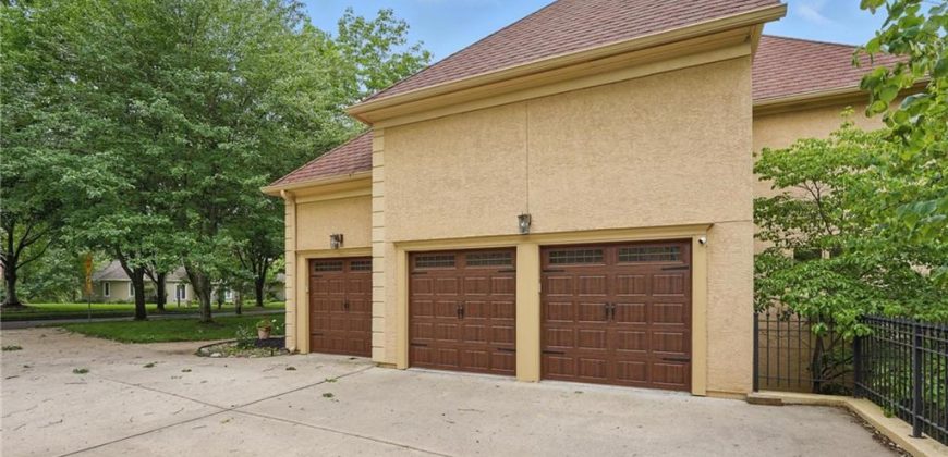 Homes for Sale in Kansas City, MO 64116 | 4507 N Mulberry Drive