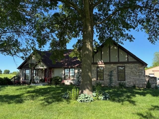 Homes for Sale in Kearney, MO 64060 | 12806  33 Highway