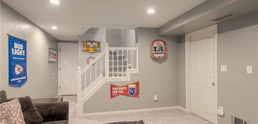 Homes for Sale in Kansas City, MO 64116 | 601 NW 41st Street