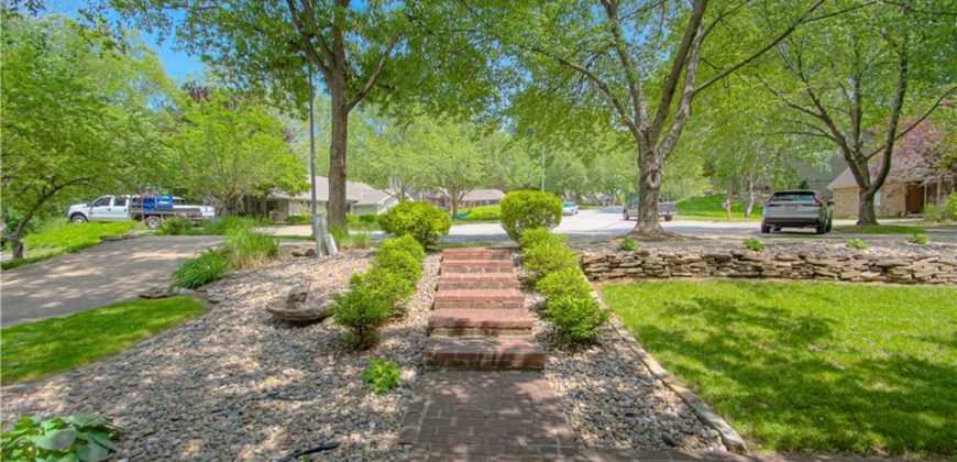Homes for Sale in Kansas City, MO 64116 | 601 NW 41st Street