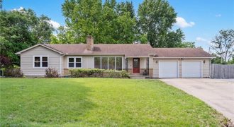Homes for Sale in Gladstone, MO 64118 | 205 NW 54th Terrace