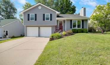 Homes for Sale in Kansas City, MO 64118 | 1319  69th Street