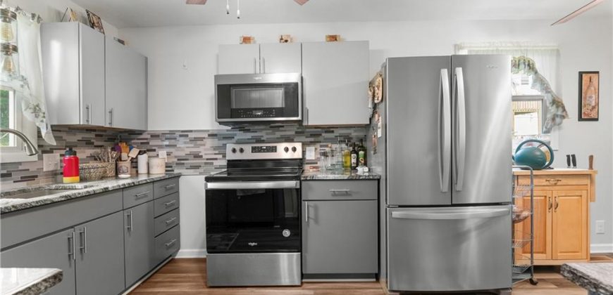 Homes for Sale in Kansas City, MO 64116 | 709 NE 46th Terrace