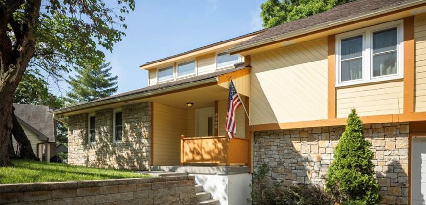 Homes for Sale in Kansas City, MO 64151 | 5926 N Chatham Avenue