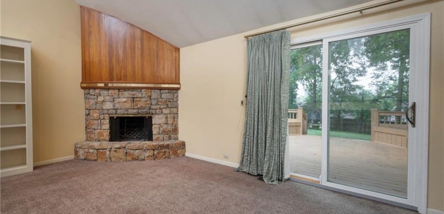Homes for Sale in Kansas City, MO 64151 | 5926 N Chatham Avenue