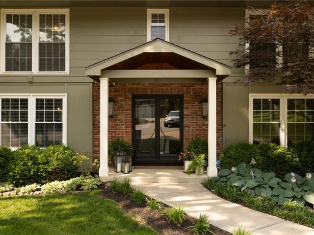 Homes for Sale in Kansas City, MO 64151 | 5007 NW COVES Drive