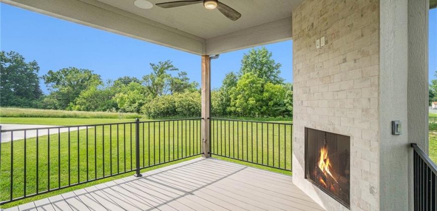 Homes for Sale in Parkville, MO 64152 | 7555 NW Fawn Circle
