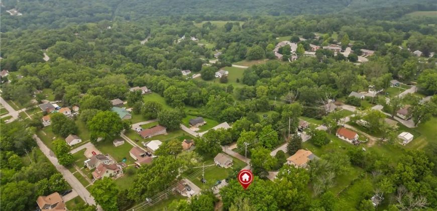 Homes for Sale in Excelsior Springs, MO 64024 | 407  Salem Road