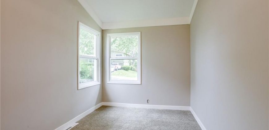 Homes for Sale in Kansas City, MO 64151 | 6718 NW 70th Street
