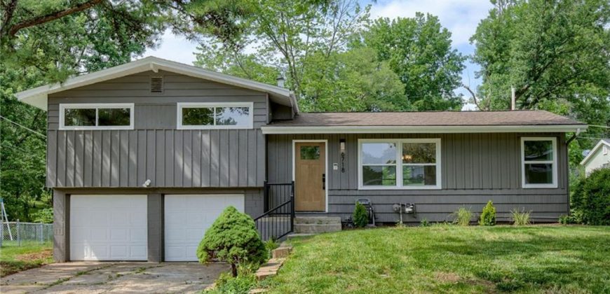 Homes for Sale in Kansas City, MO 64151 | 6718 NW 70th Street