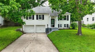 Homes for Sale in Liberty, MO 64068 | 310  Melrose Street