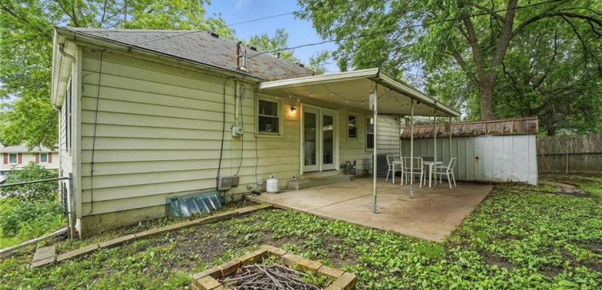 Homes for Sale in Liberty, MO 64068 | 310  Melrose Street