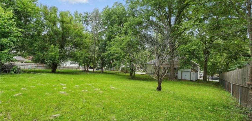 Homes for Sale in Liberty, MO 64068 | 310  Melrose Street