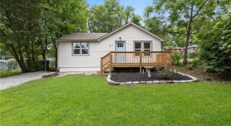 Homes for Sale in Kansas City, MO 64117 | 4610 NE 46Th Street