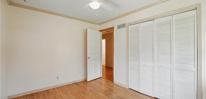 Homes for Sale in Kansas City, MO 64116 | 2326 NE 42nd Street