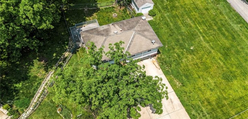 Homes for Sale in Kansas City, MO 64116 | 2326 NE 42nd Street