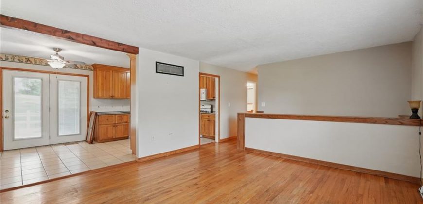 Homes for Sale in Kansas City, MO 64116 | 2326 NE 42nd Street