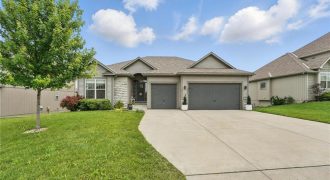 Homes for Sale in Kansas City, MO 64157 | 10553 N Randolph Avenue