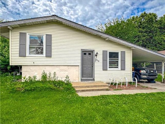 Homes for Sale in Kansas City, MO 64117 | 4258 N Colorado Avenue