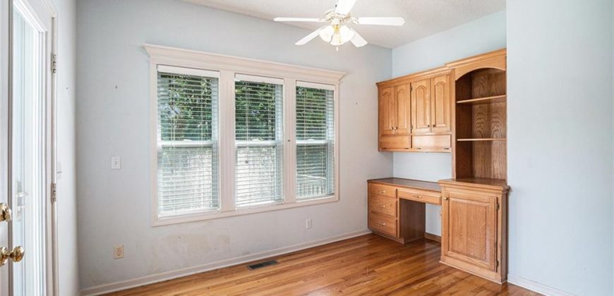 Homes for Sale in Smithville, MO 64089 | 13305  Forest Oaks Drive
