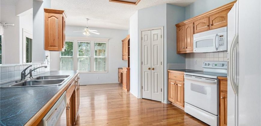 Homes for Sale in Smithville, MO 64089 | 13305  Forest Oaks Drive