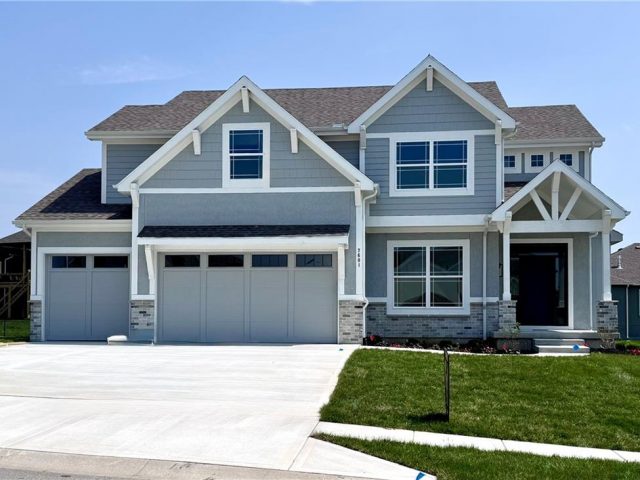 Homes for Sale in Kansas City, MO 64157 | 7601 NE 103rd Terrace