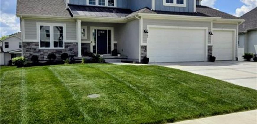 Homes for Sale in Kansas City, MO 64155 | 10748 N Hickory Court