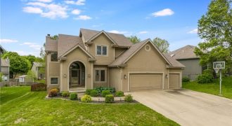 Homes for Sale in Kansas City, MO 64158 | 7428 N SMALLEY Avenue