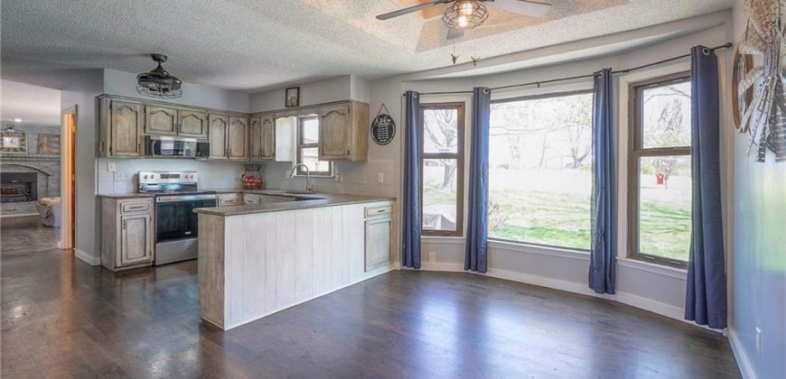 Homes for Sale in Liberty, MO 64068 | 12321  Fishing River Lane