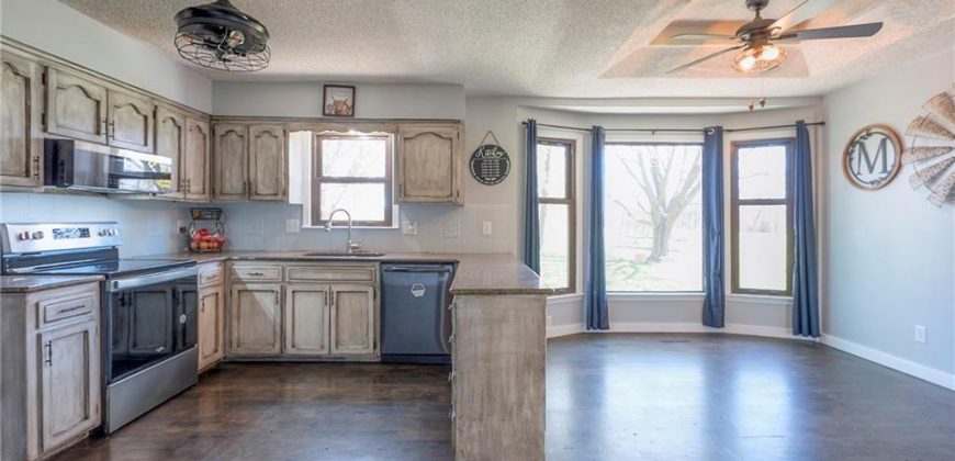 Homes for Sale in Liberty, MO 64068 | 12321  Fishing River Lane
