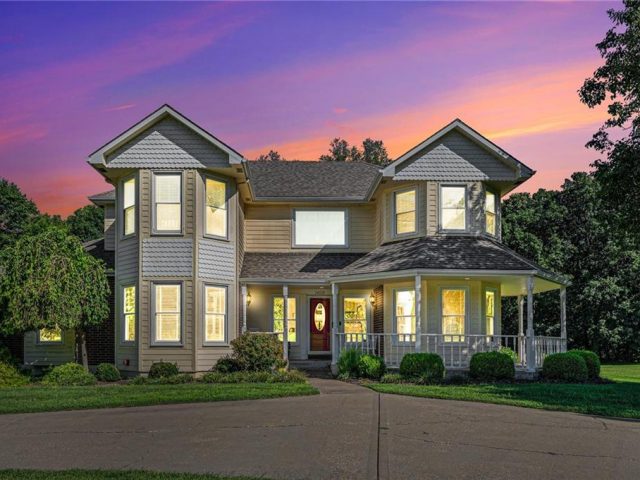 Homes for Sale in Kansas City, MO 64152 | 14510 NW 73rd Street