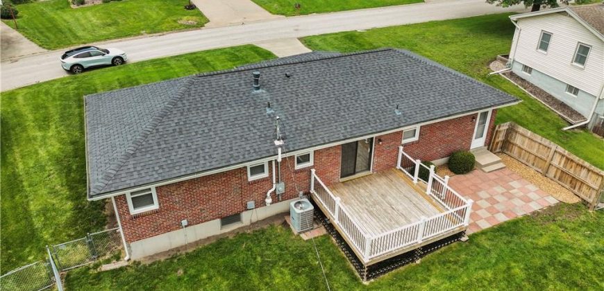 Homes for Sale in Gladstone, MO 64118 | 7313 N Wayne Avenue