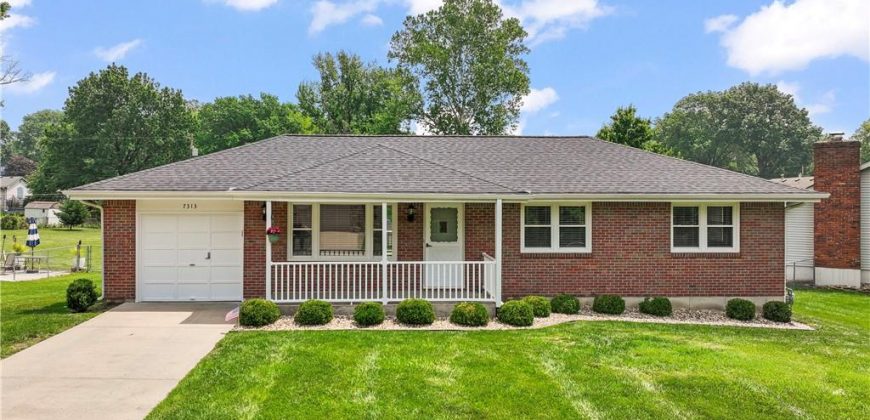 Homes for Sale in Gladstone, MO 64118 | 7313 N Wayne Avenue